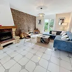 Maison A 500m De La Avec Jardin, 4 Chambres, Wi-fi Et Parking - 8 Couchages - Fr-1-361-539 *