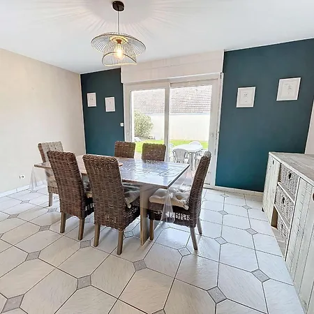 Prázdninový dům Maison A 500m De La Avec Jardin, 4 Chambres, Wi-fi Et Parking - 8 Couchages - Fr-1-361-539 Saint-Pair-sur-Mer
