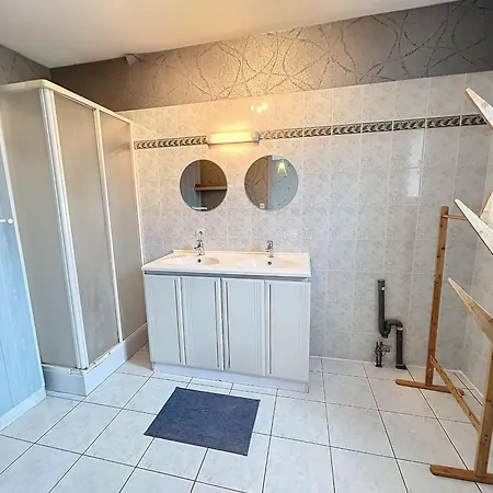 Maison A 500m De La Avec Jardin, 4 Chambres, Wi-fi Et Parking - 8 Couchages - Fr-1-361-539 *