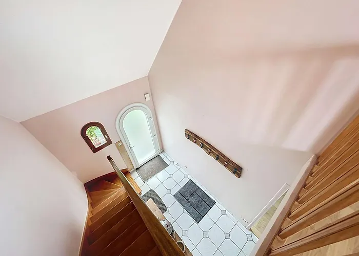 Maison A 500m De La Avec Jardin, 4 Chambres, Wi-fi Et Parking - 8 Couchages - Fr-1-361-539 Saint-Pair-sur-Mer