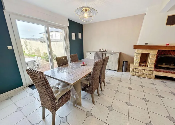 Σπίτι διακοπών Maison A 500m De La Avec Jardin, 4 Chambres, Wi-fi Et Parking - 8 Couchages - Fr-1-361-539 Saint-Pair-sur-Mer